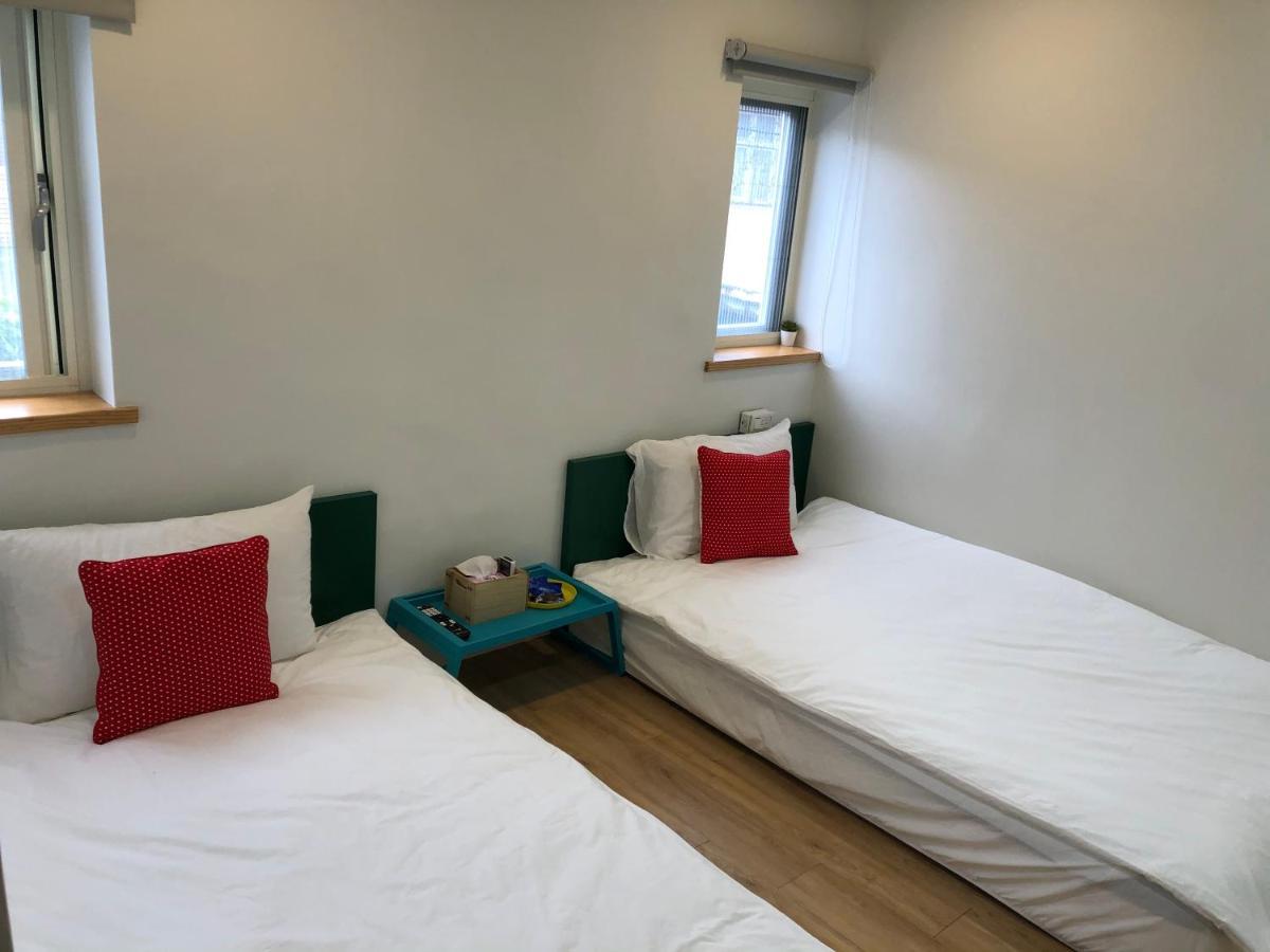 Yilan Early Morning B&B Донгшан Екстериор снимка